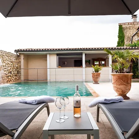 Hotel Le Trésor Des Templiers 4*