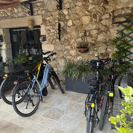 Le Tresor Des Templiers Hotel 4*